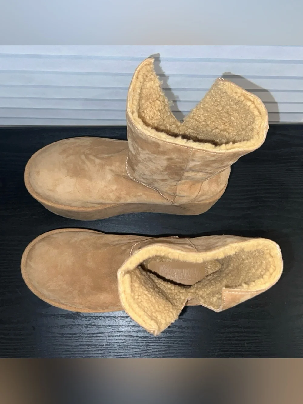 DARKER WAVES ATMOSPHERE FLEECE LINED SUEDE PLATFORM BOOTS - BROWN